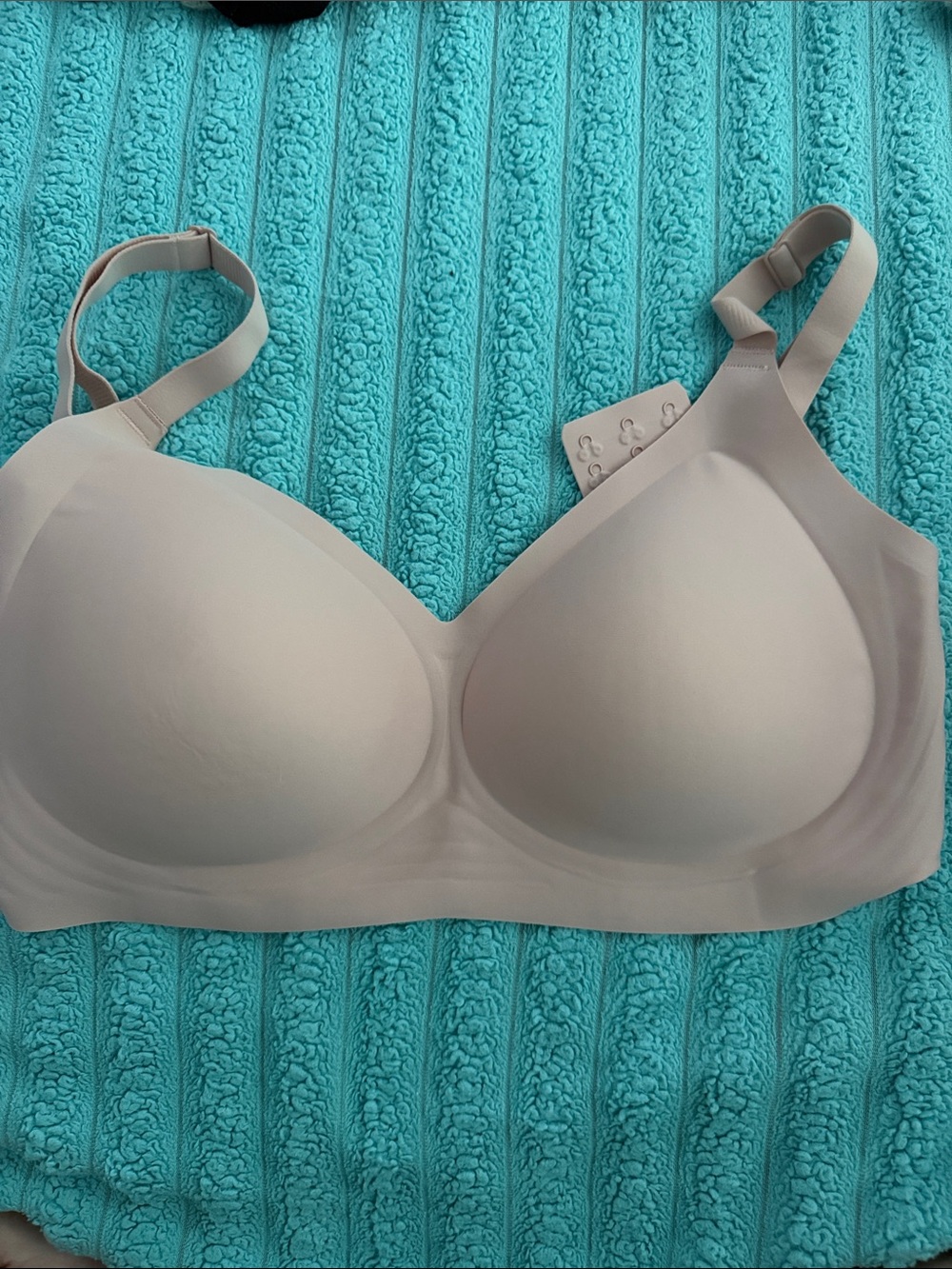 SEAMLESS SOFT COMFORT JELLY STRIP WIRELESS BRA